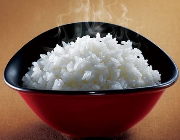 Hình ảnh cơm nấu từ gạo Đài Thơm